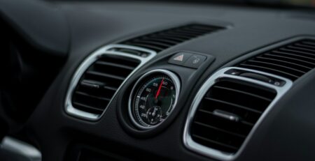 silver and black car air vent